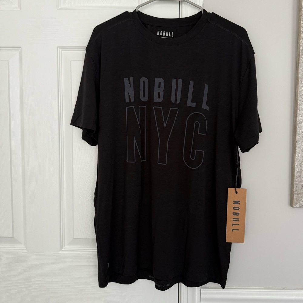 NOBULL Men's NYC Tee